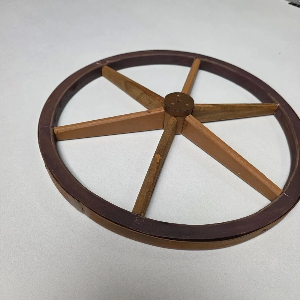 Wagon Wheel 6-Spoke 13.5in Rustic Farmhouse Western Country Wall Decor
